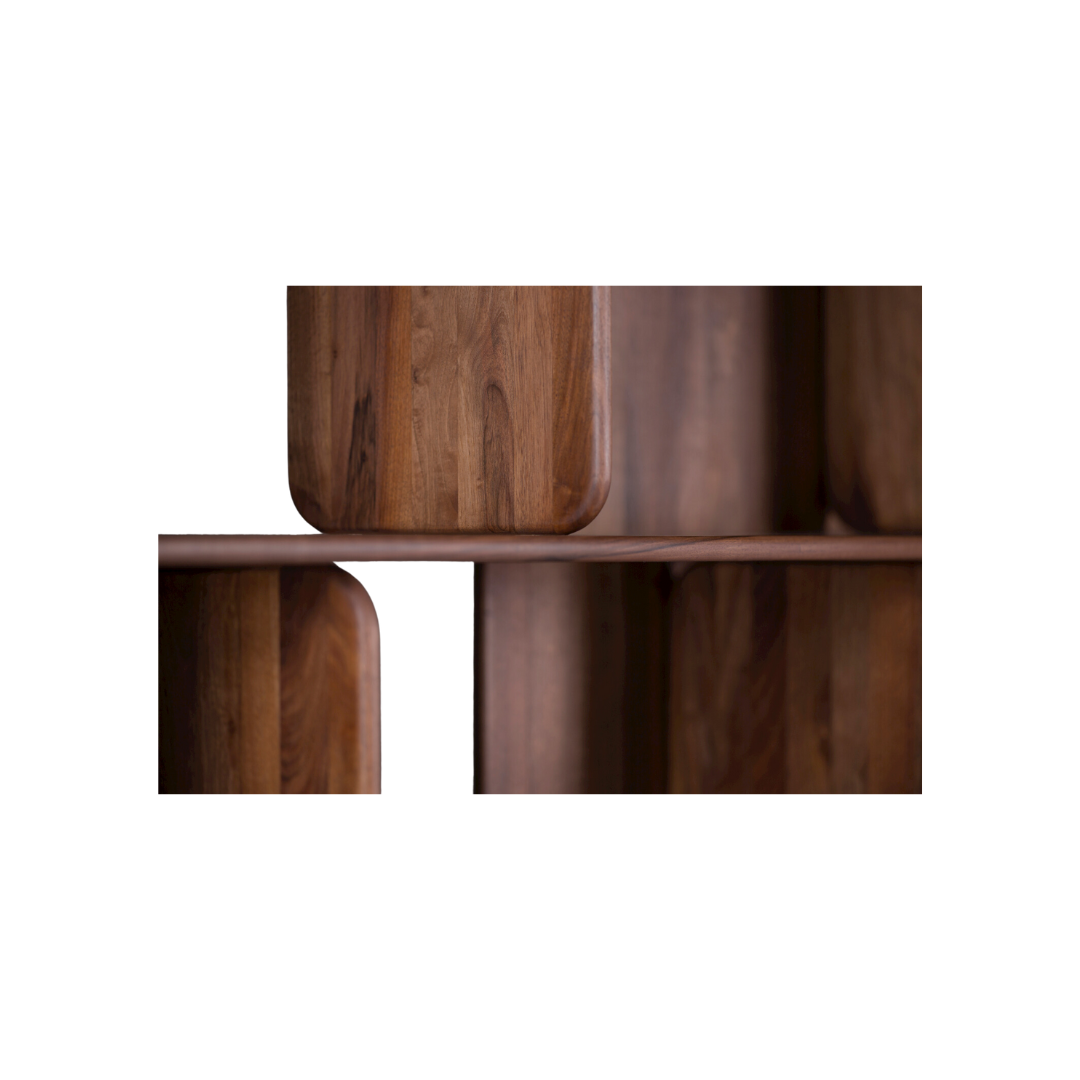 artisan soft shelves kast close-up massief notenhout