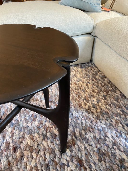 Showroommodel Ethnicraft bijzettafel PI mahonie Ø47