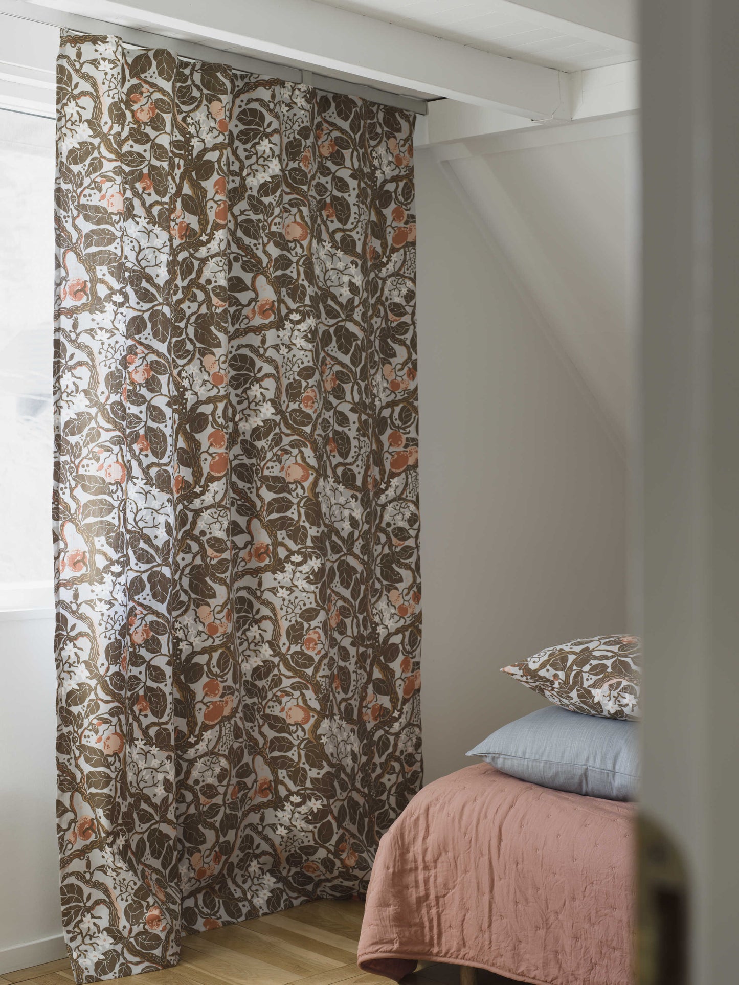 Spira cushion cover Vindla