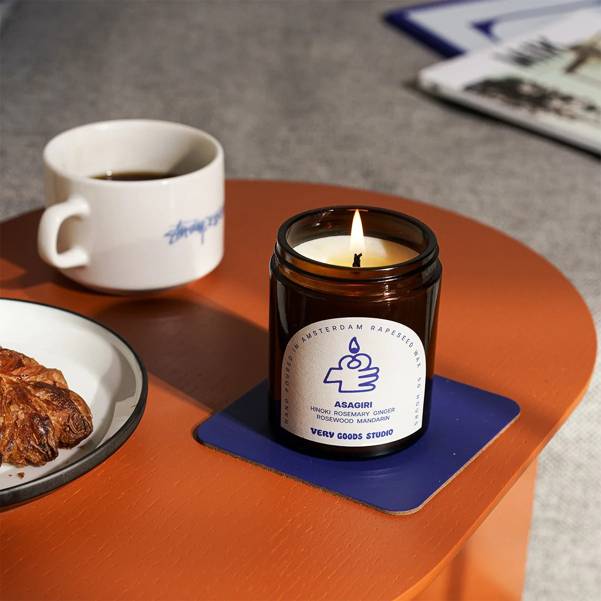 Very Goods Studio scented candle Asagiri