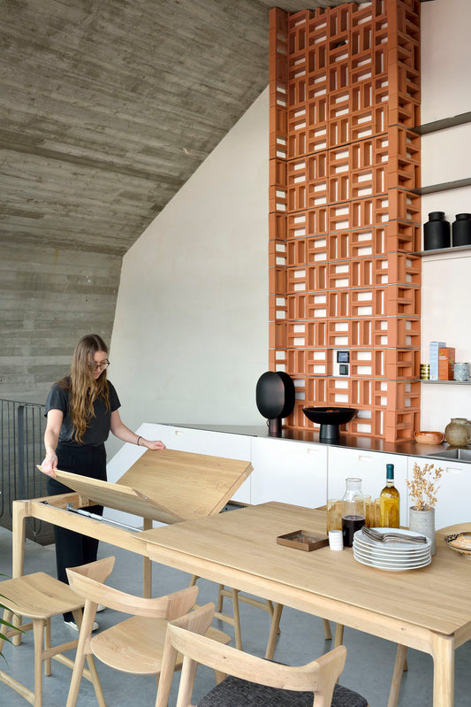 Ethnicraft uitschuifbare eetkamertafel Bok eiken