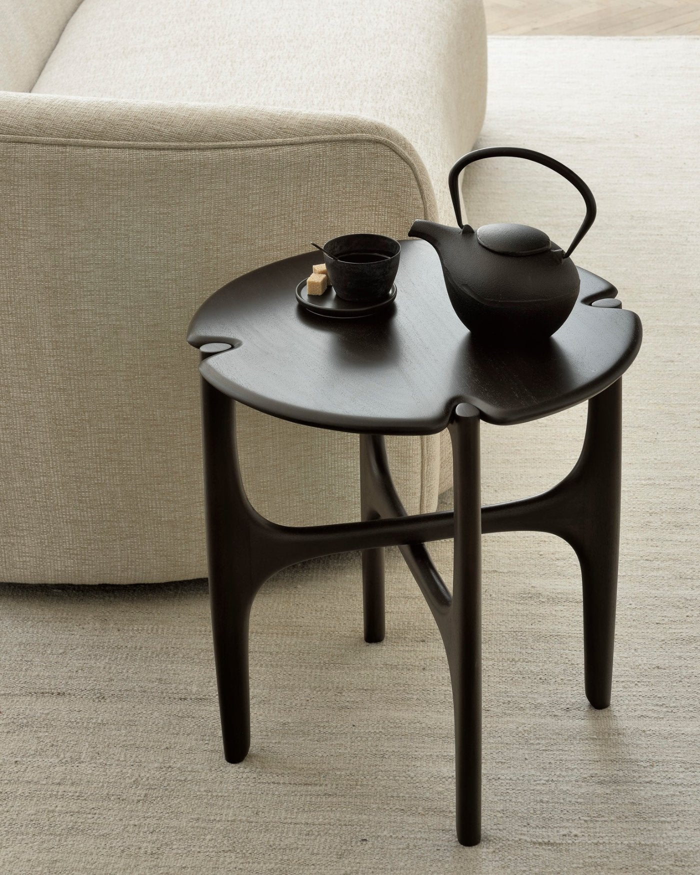 Ethnicraft side table PI mahogany