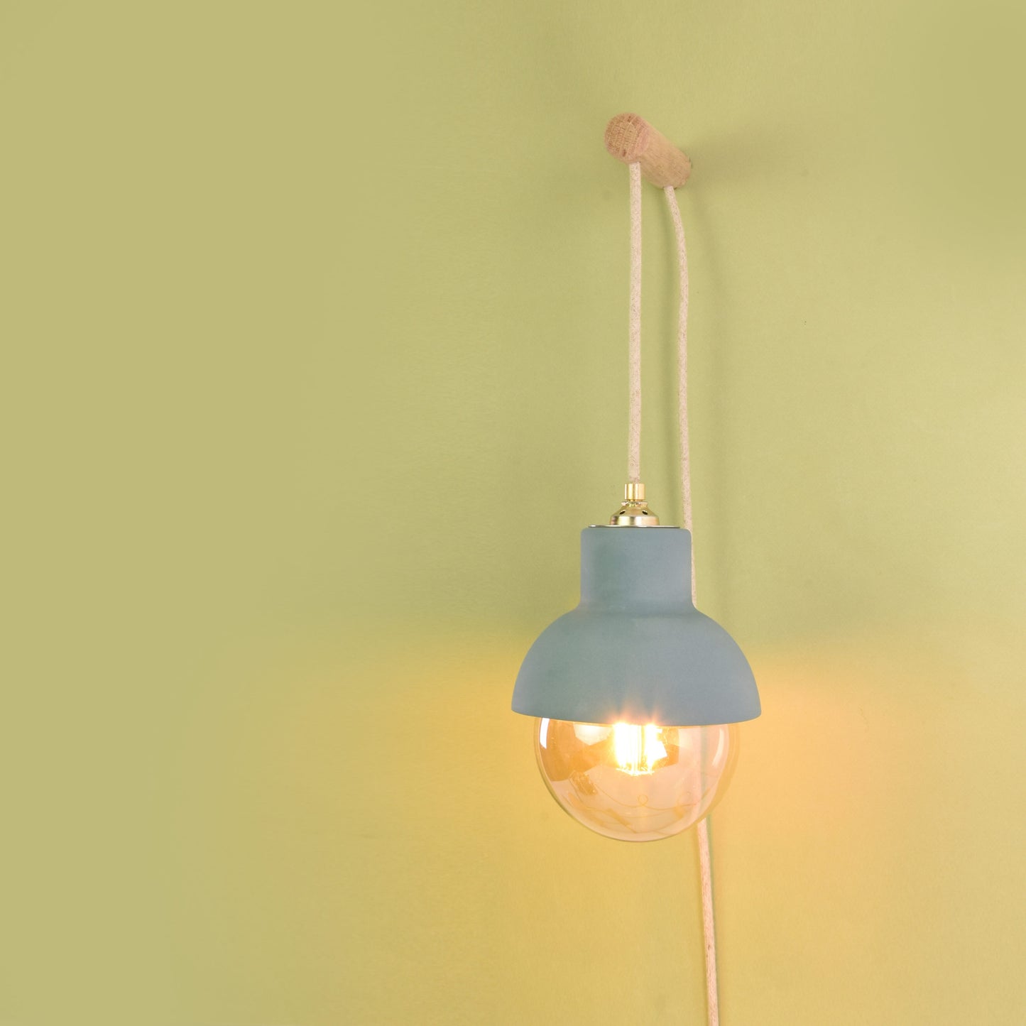 Studio Harm and Elke wall lamp
