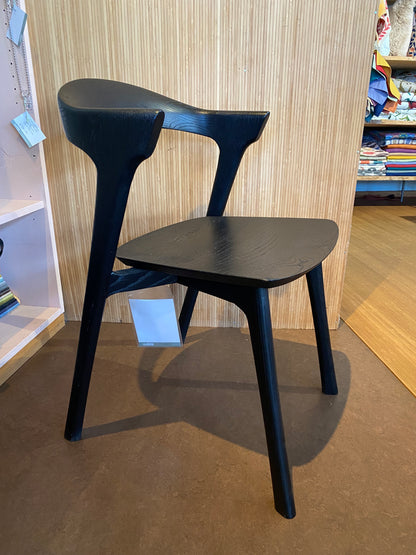 Showroommodel Ethnicraft eetkamerstoel Bok zwart