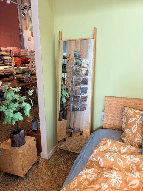 Showroommodel Hubsch staande spiegel eiken 53x188