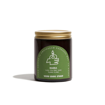 Very Goods Studio scented candle Naeba 