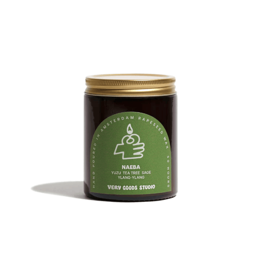 Very Goods Studio scented candle Naeba 