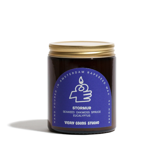 Very Goods Studio scented candle Stormur 