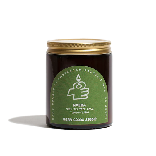 Very Goods Studio scented candle Naeba 